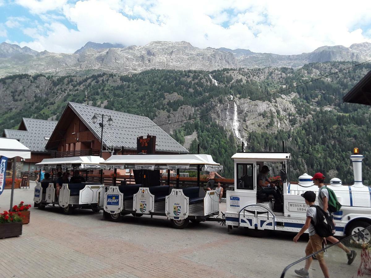 Ferienwohnung L'Aigle Royal Vaujany Exterior foto